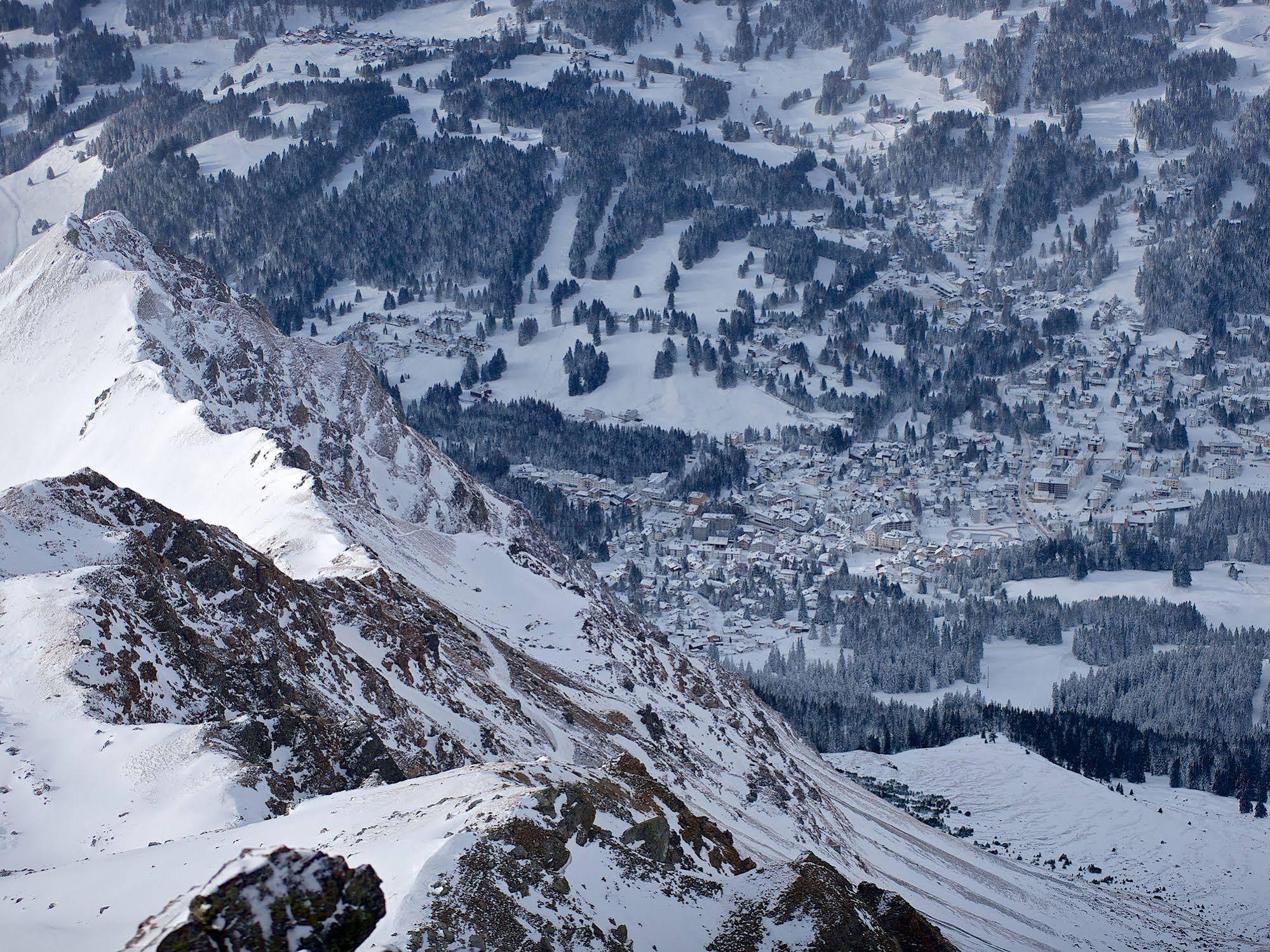 Schweizerhof Ferienwohnungen Lenzerheide 5 外观 照片