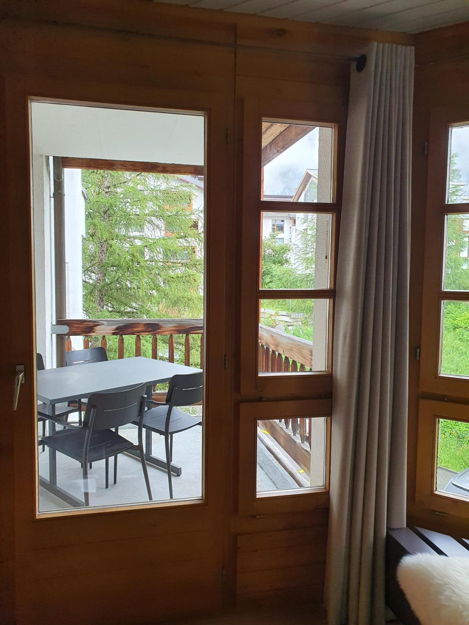 Schweizerhof Ferienwohnungen Lenzerheide 5 客房 照片