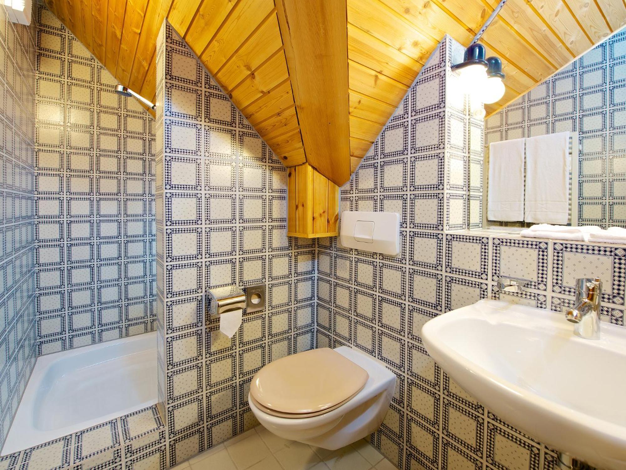 Schweizerhof Ferienwohnungen Lenzerheide 5 外观 照片