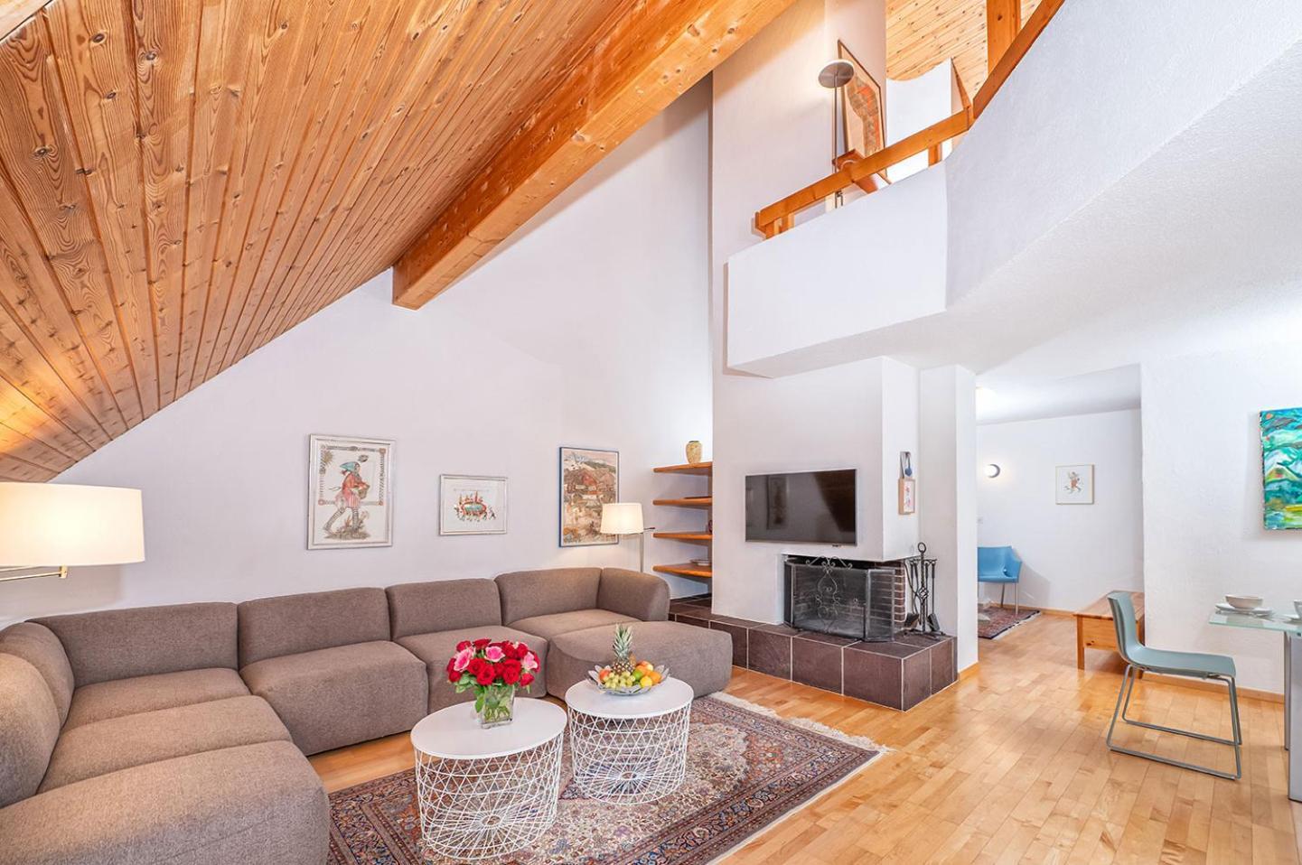 Schweizerhof Ferienwohnungen Lenzerheide 5 客房 照片